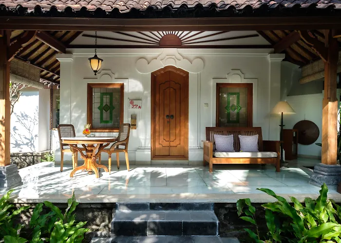 Tandjung Sari Hotel