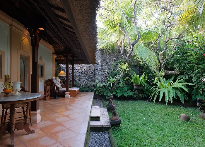 Tandjung Sari Hotel