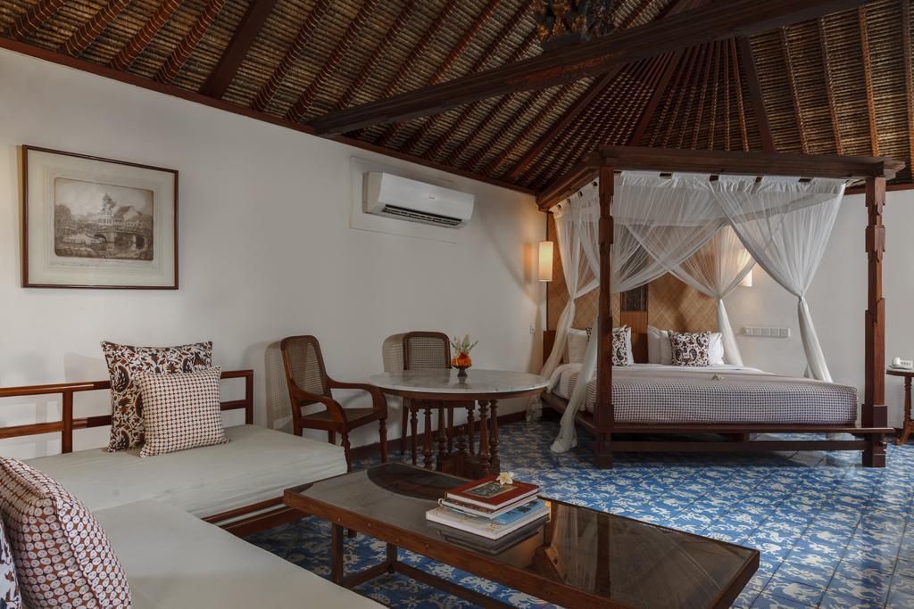 सहारा Tandjung Sari 4*